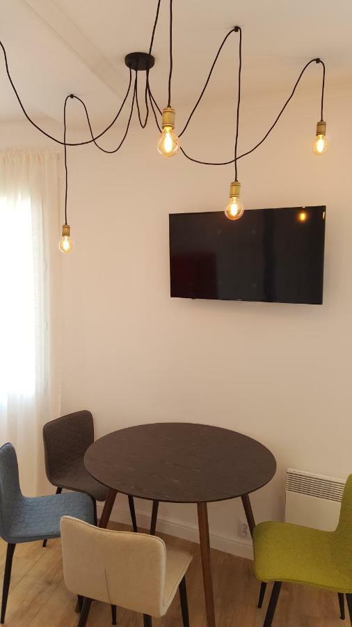 123 Sadi Carnot, Classe 2 Etoiles Сен-Рафаэль Экстерьер фото