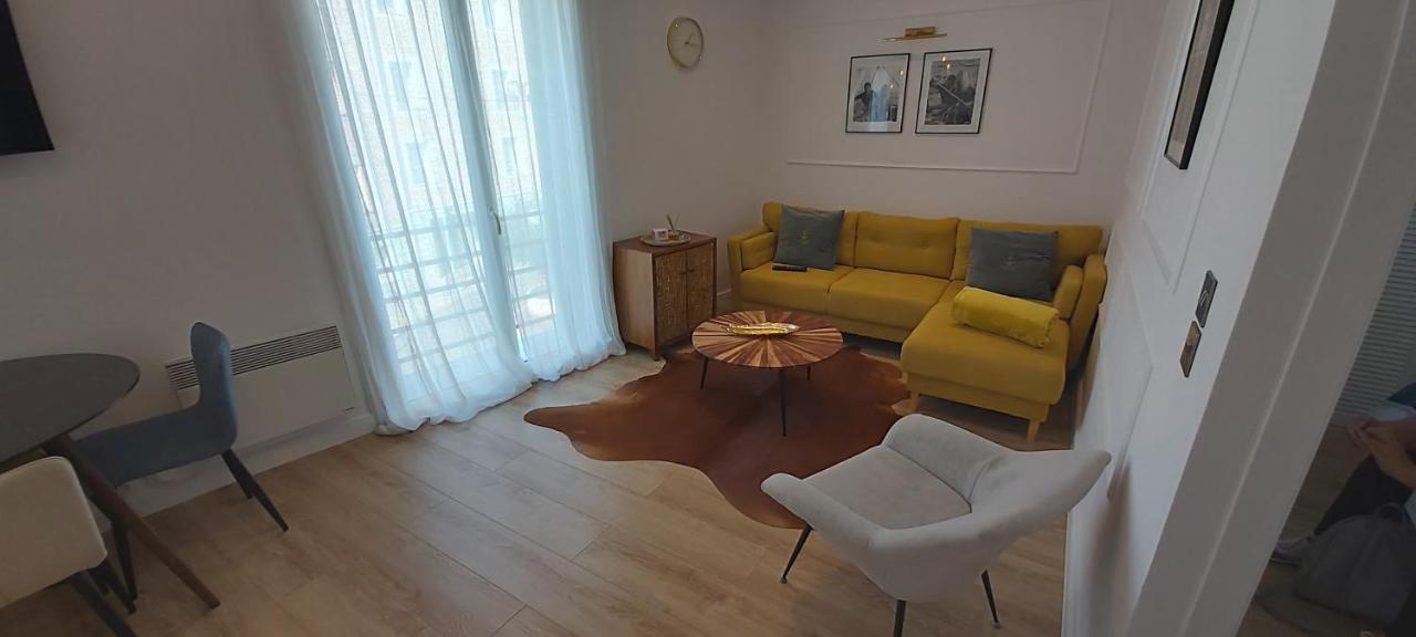 123 Sadi Carnot, Classe 2 Etoiles Сен-Рафаэль Экстерьер фото