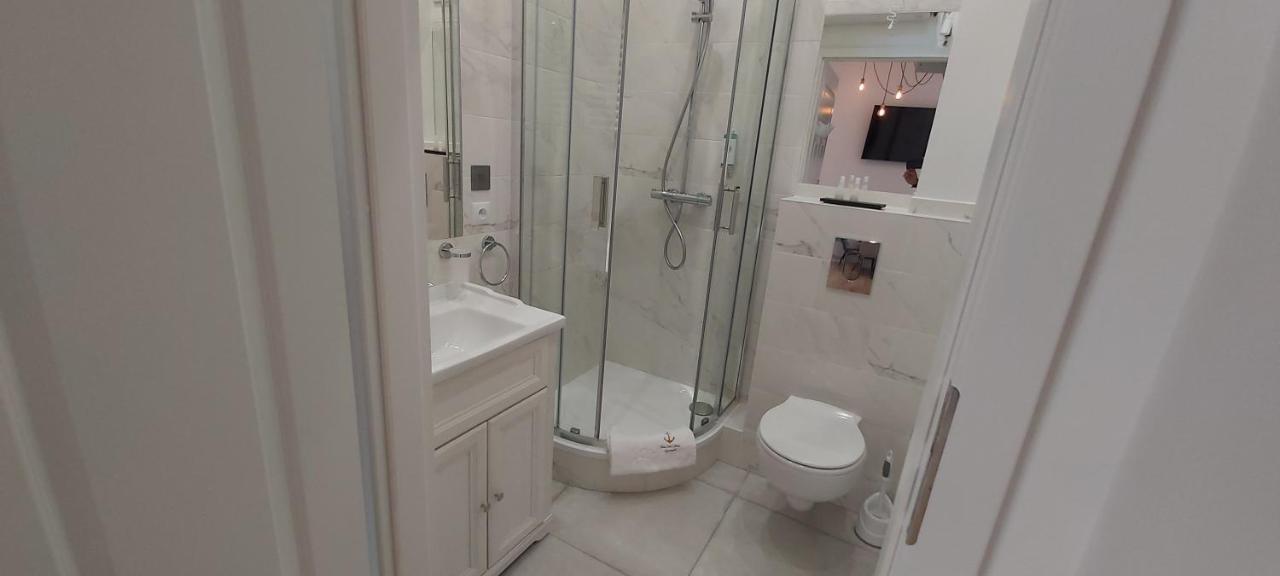 123 Sadi Carnot, Classe 2 Etoiles Сен-Рафаэль Экстерьер фото